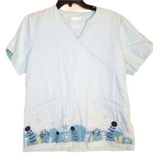 Super cute light BlueHealth Pro Floral Scrub Top